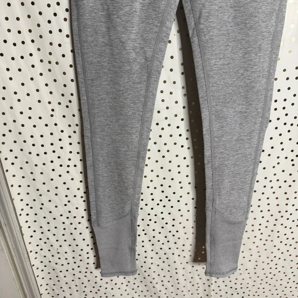 ALO Yoga comfortable stylish
