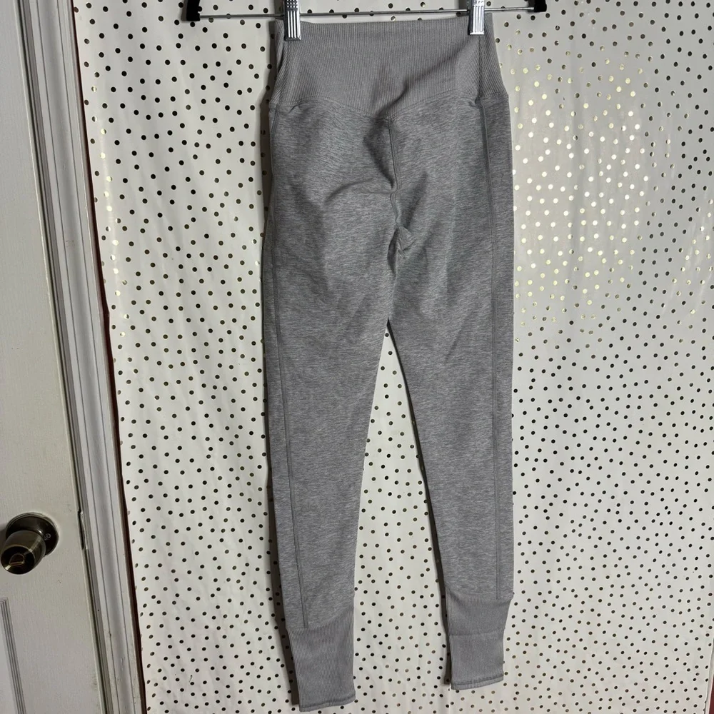 ALO Yoga comfortable stylish