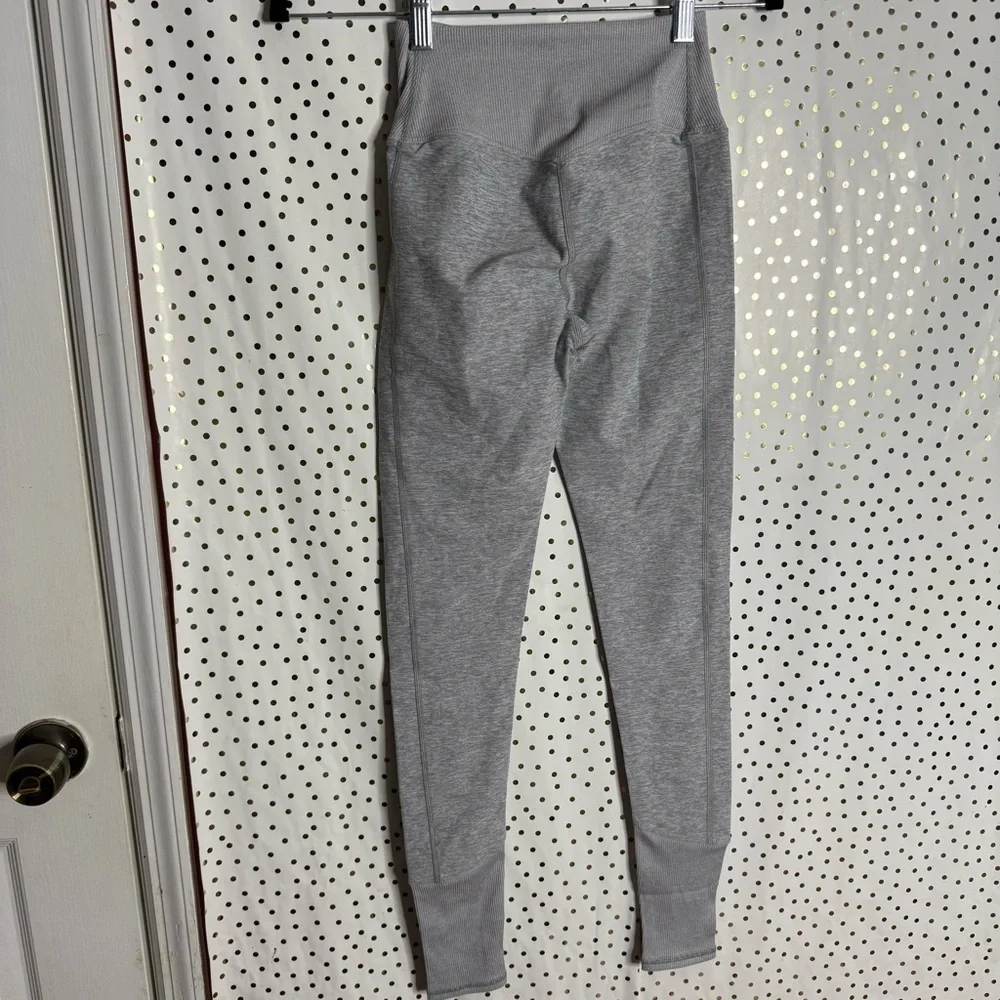ALO Yoga comfortable stylish
