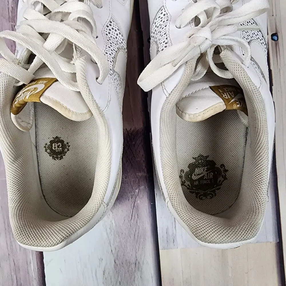 Nike this pre