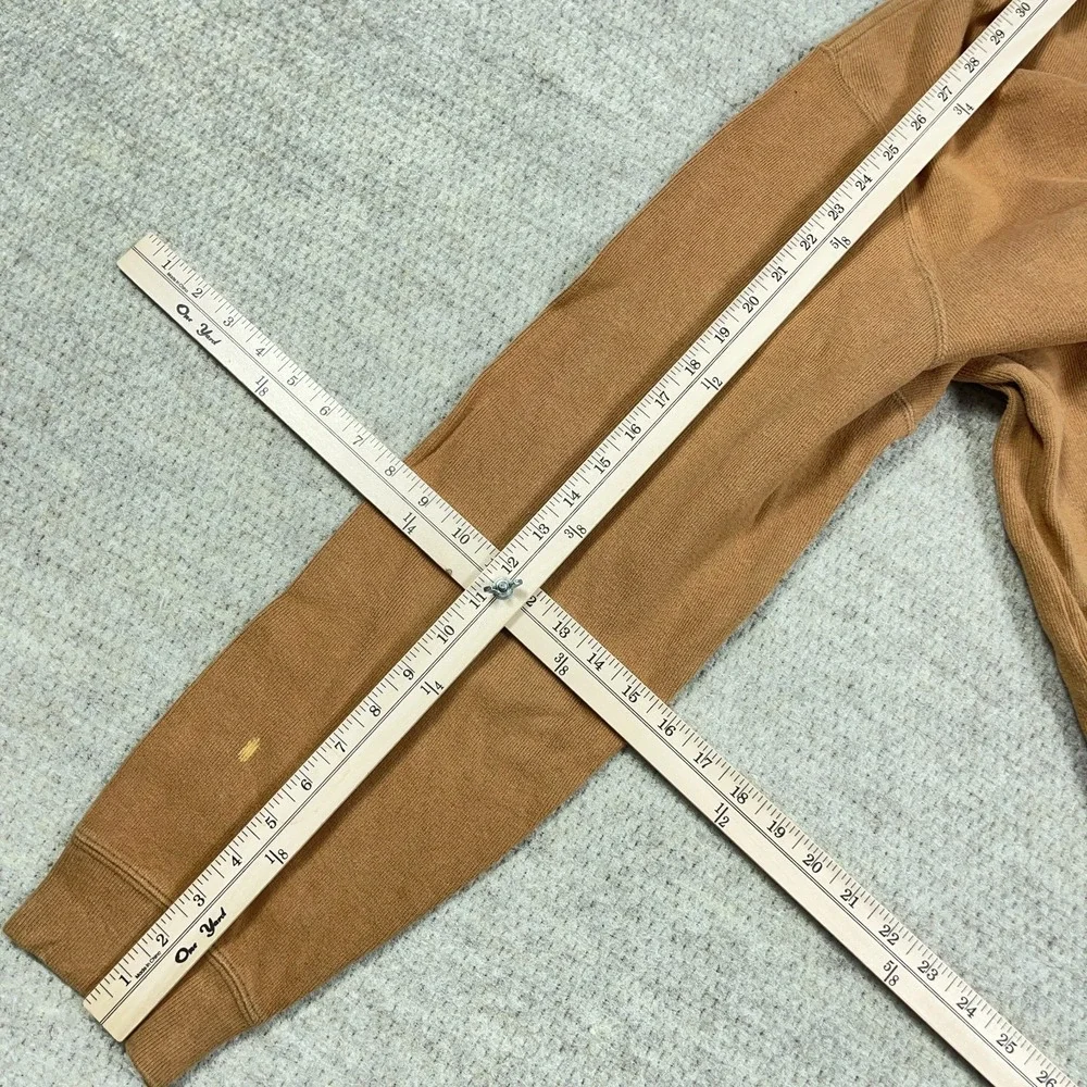 Polo Ralph Lauren includes item