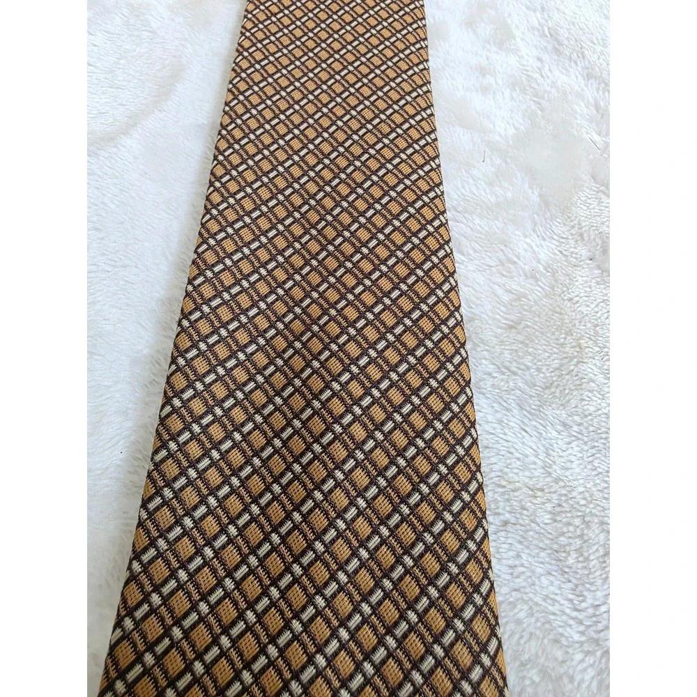 Carnaval necktie crafted