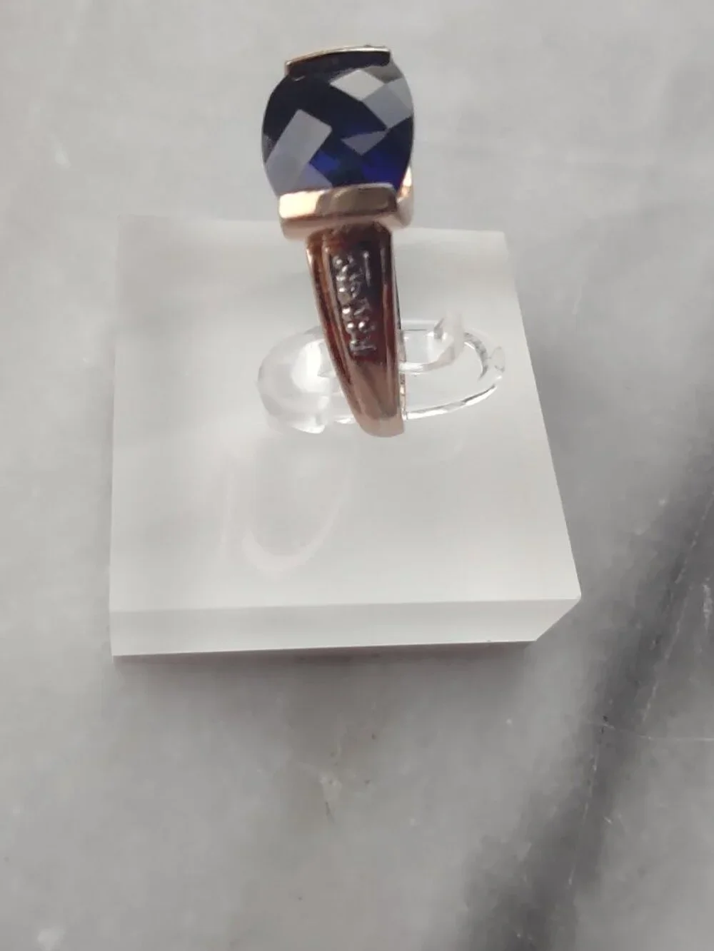 N/A vintage rosegold