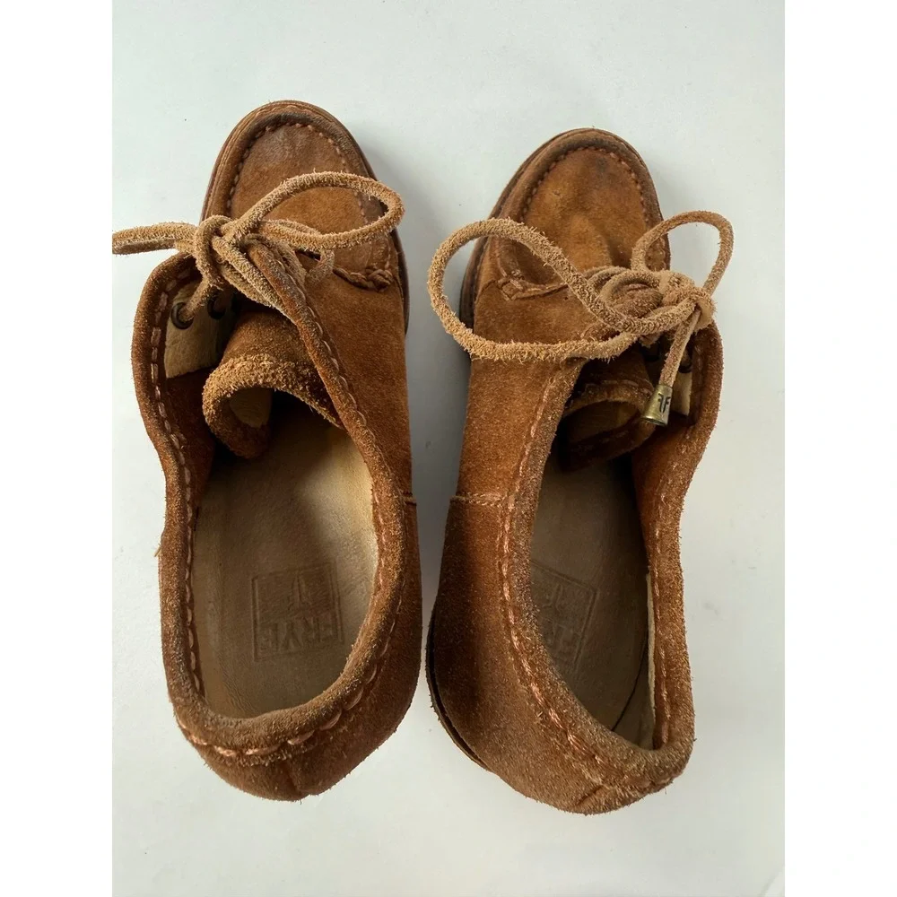 Frye lace up