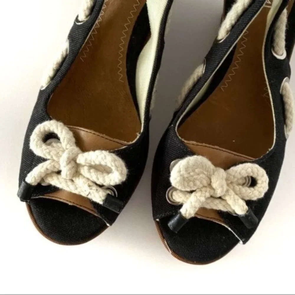 Sperry black canvas