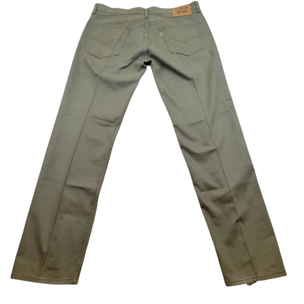 Levis consider pants offers