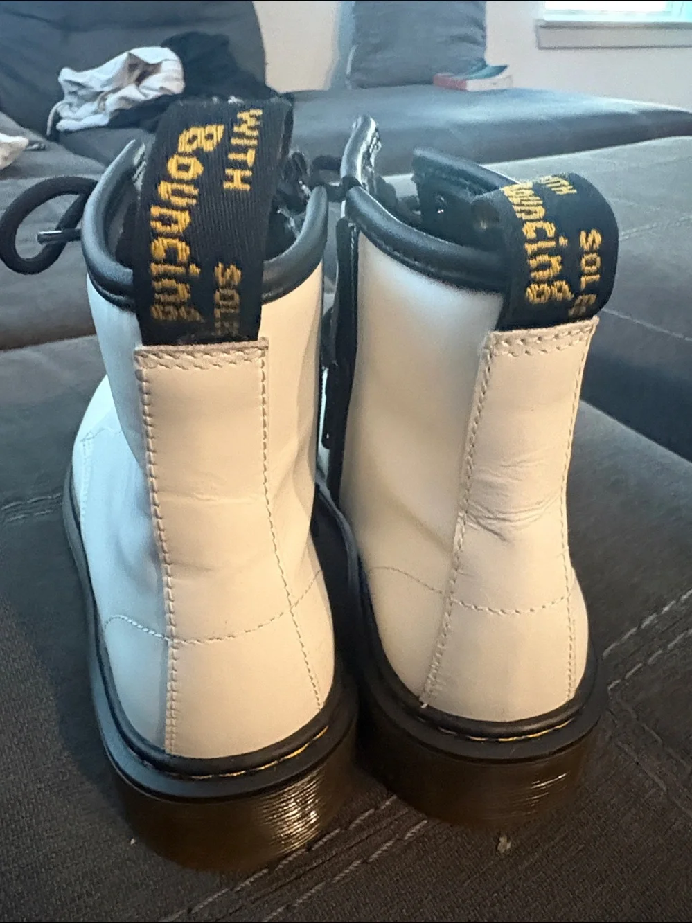 Youth Dr Martens Combat boot