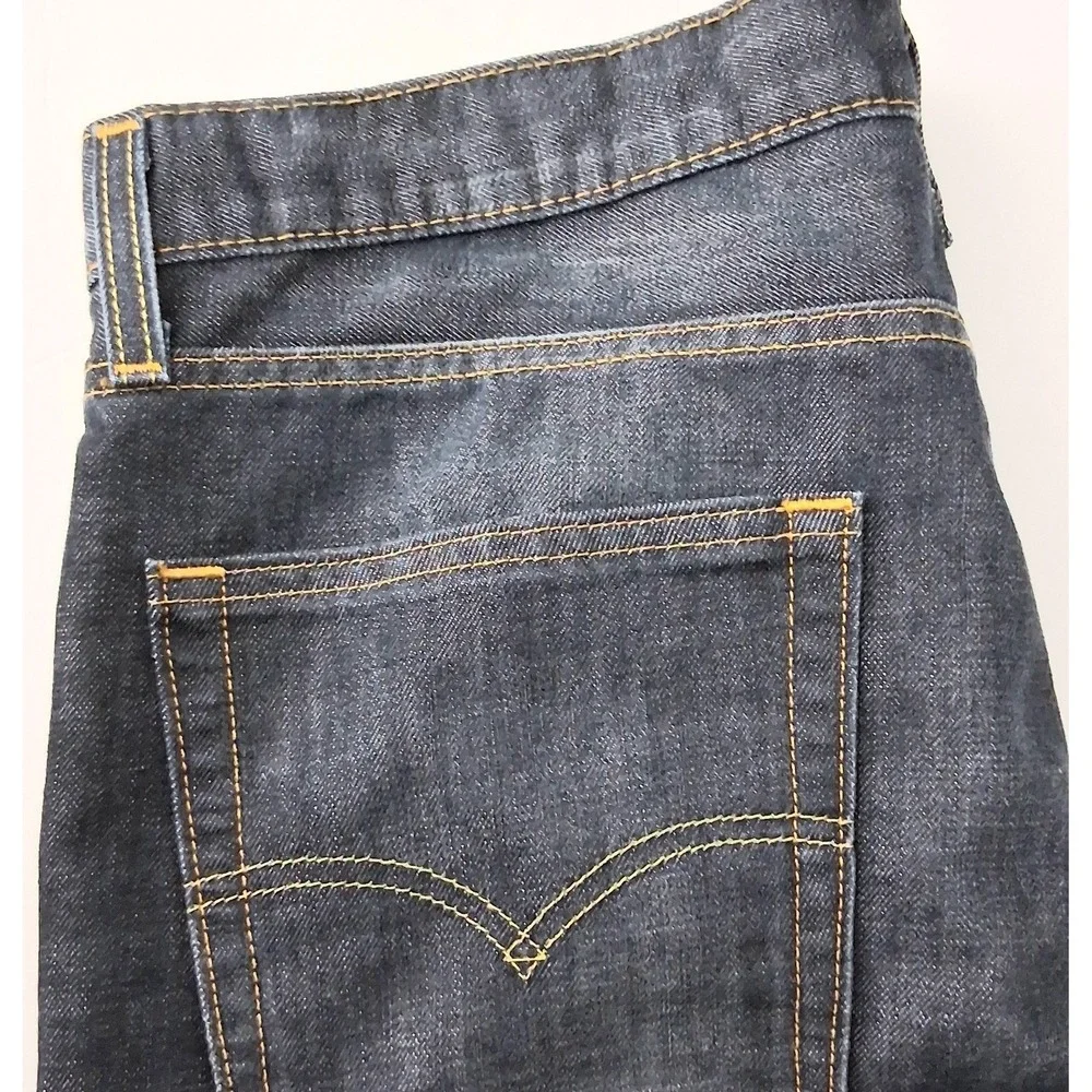 Levis pre owned