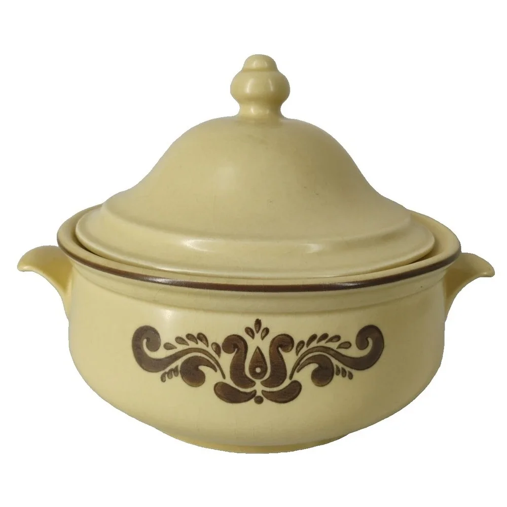 Pfaltzgraff Village Pattern 2 Qt.‎ Casserole Dish Bowl Pot Lidded No. 6-315