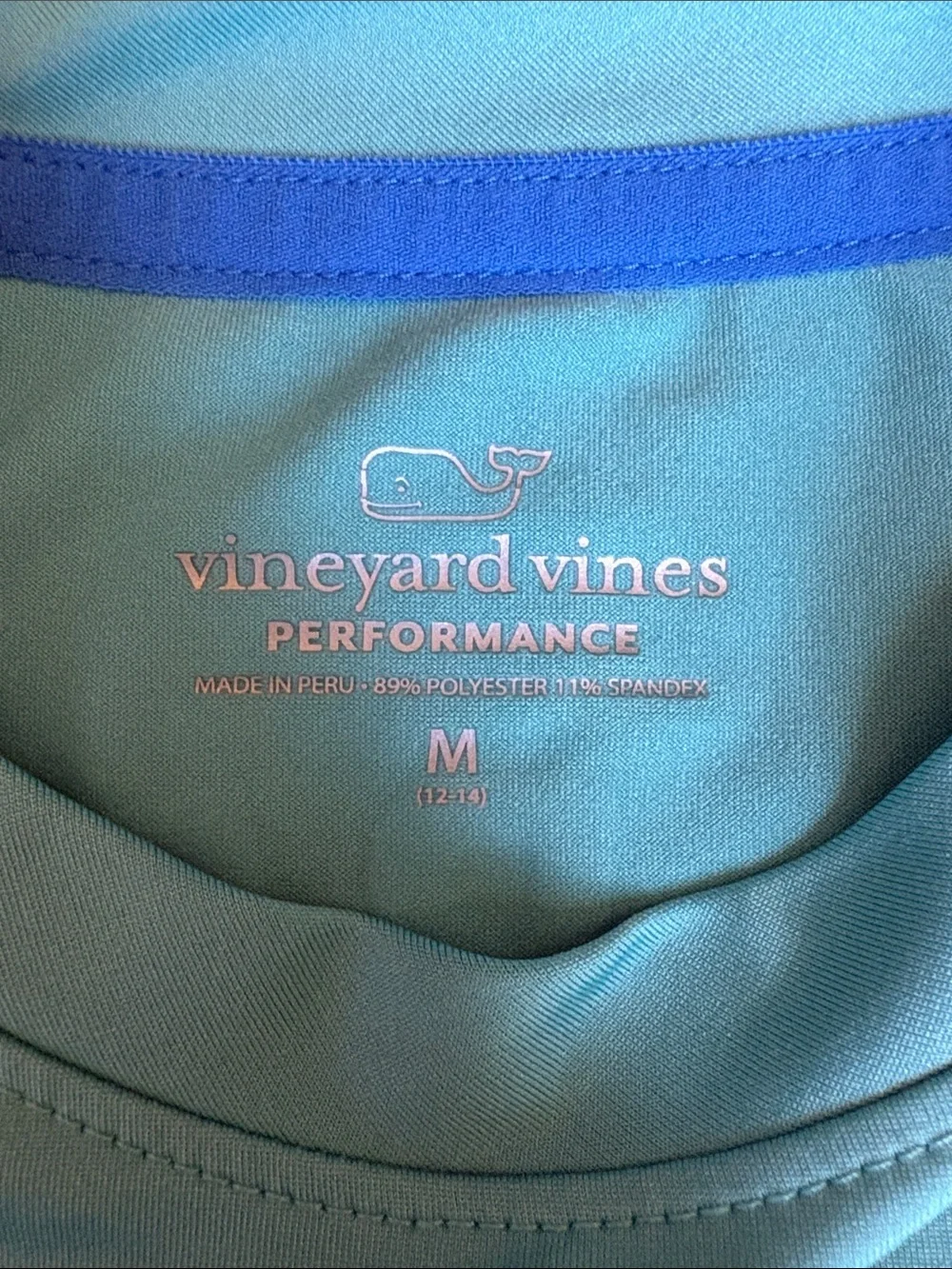 Vineyard Vines performance active