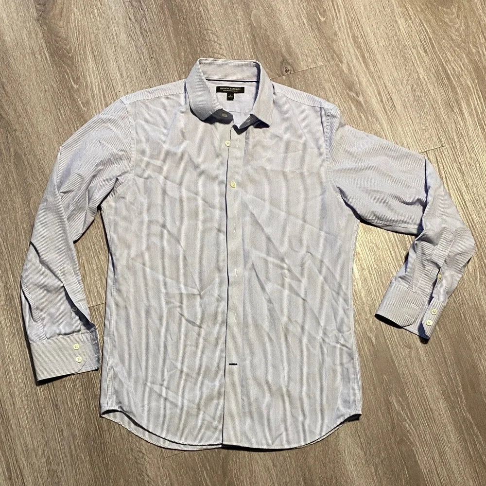 Banana Republic Men's Sky Blue striped Dress Shirt