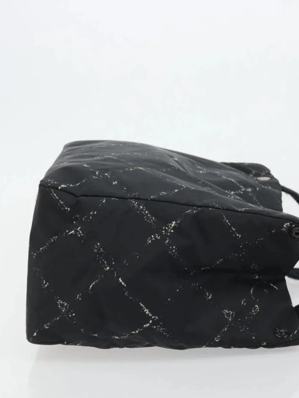 CHANEL brand	chanel color	black