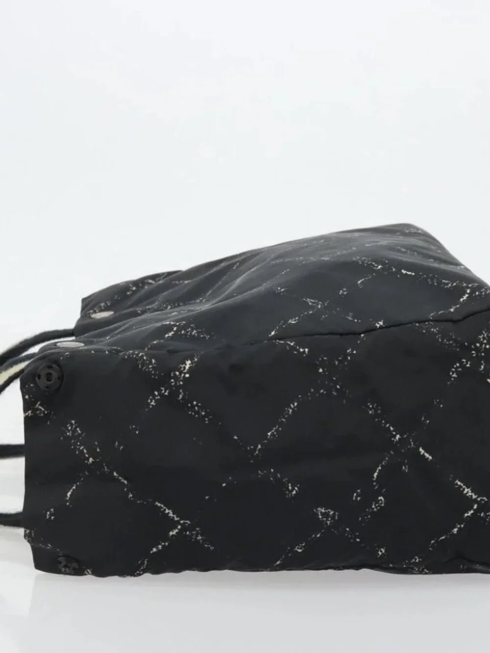 CHANEL brand	chanel color	black