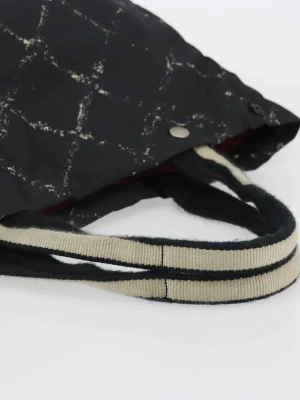 CHANEL brand	chanel color	black