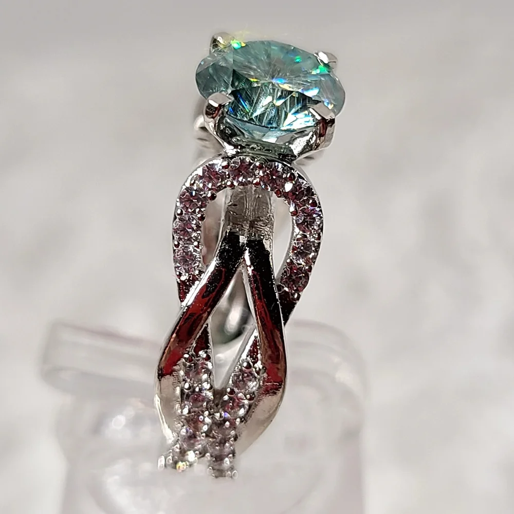 Moissanite gorgeous pale