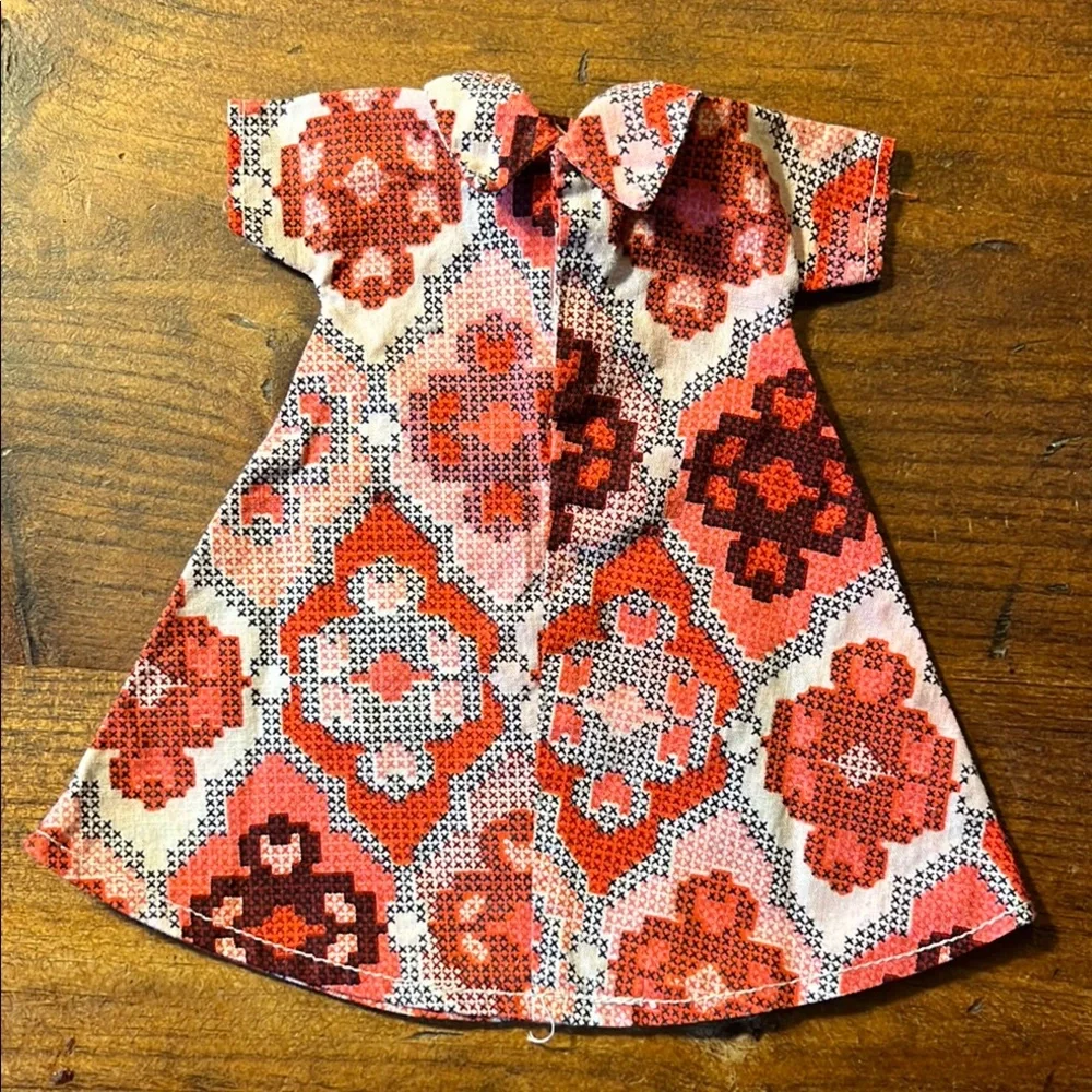 Barbie vintage geometric