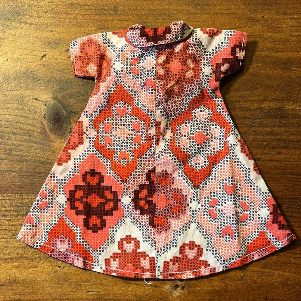 Barbie vintage geometric