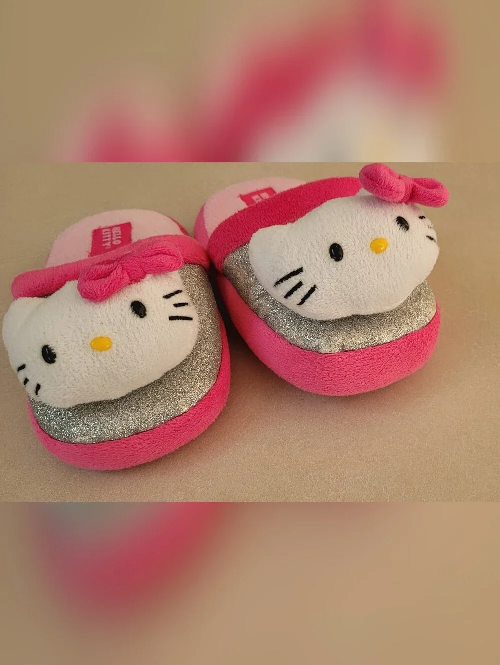 Hello Kitty face kitty