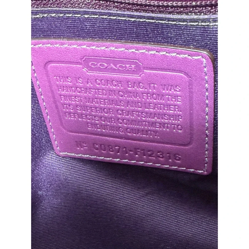 Coach single pocket very