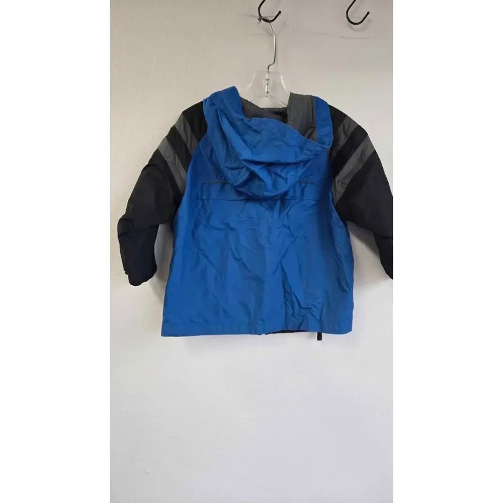 Columbia brand sportswear