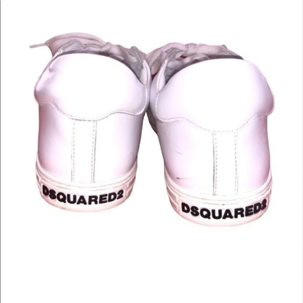 DSQUARED slight yet scuff