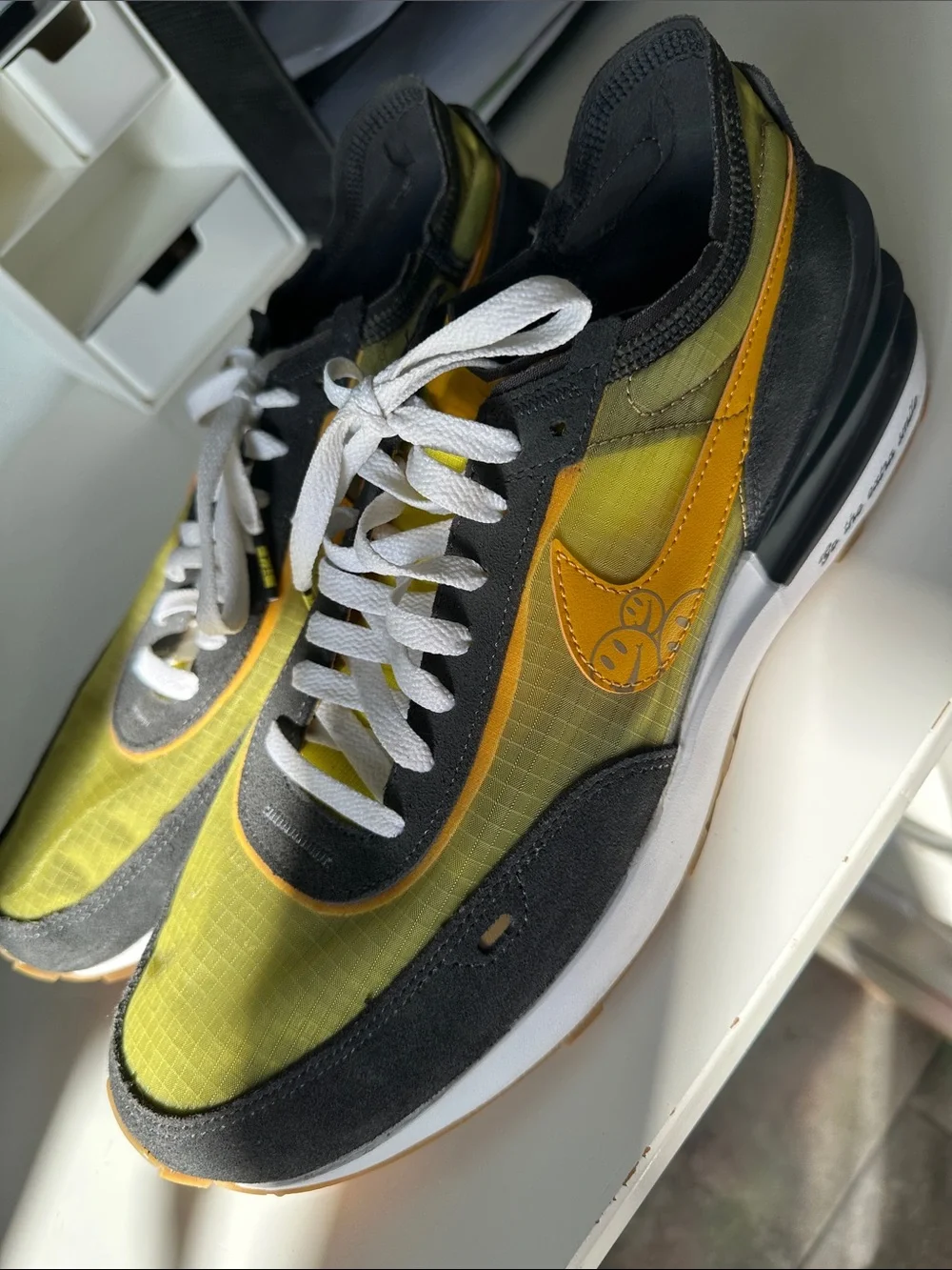 Nike Air Max Pre-Day “Go The Extra Smile” Men’s Size 10.5 Sneakers
