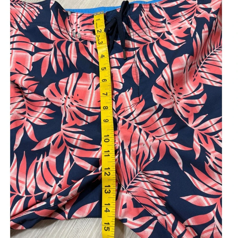 Tommy Bahama tommy bahama