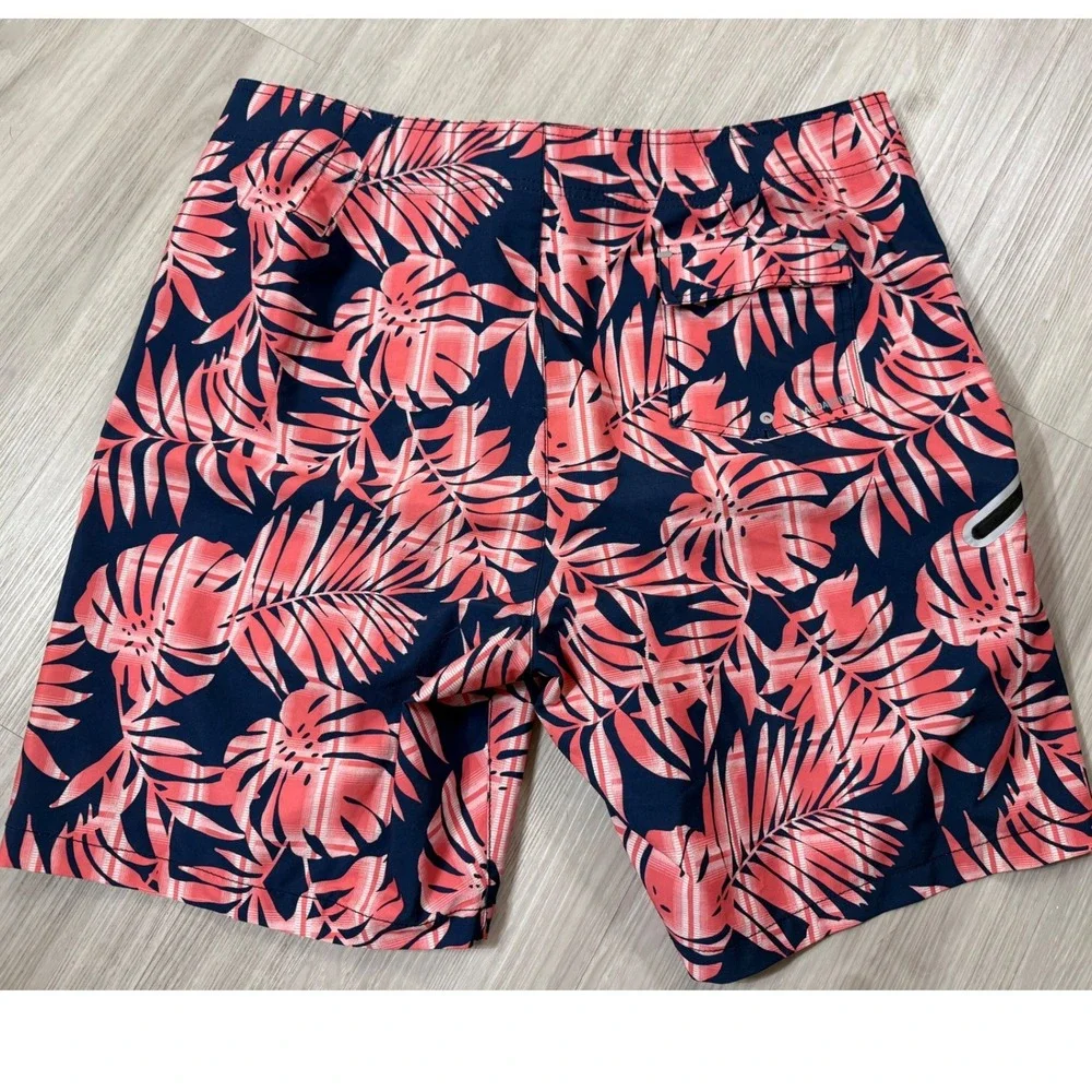 Tommy Bahama tommy bahama