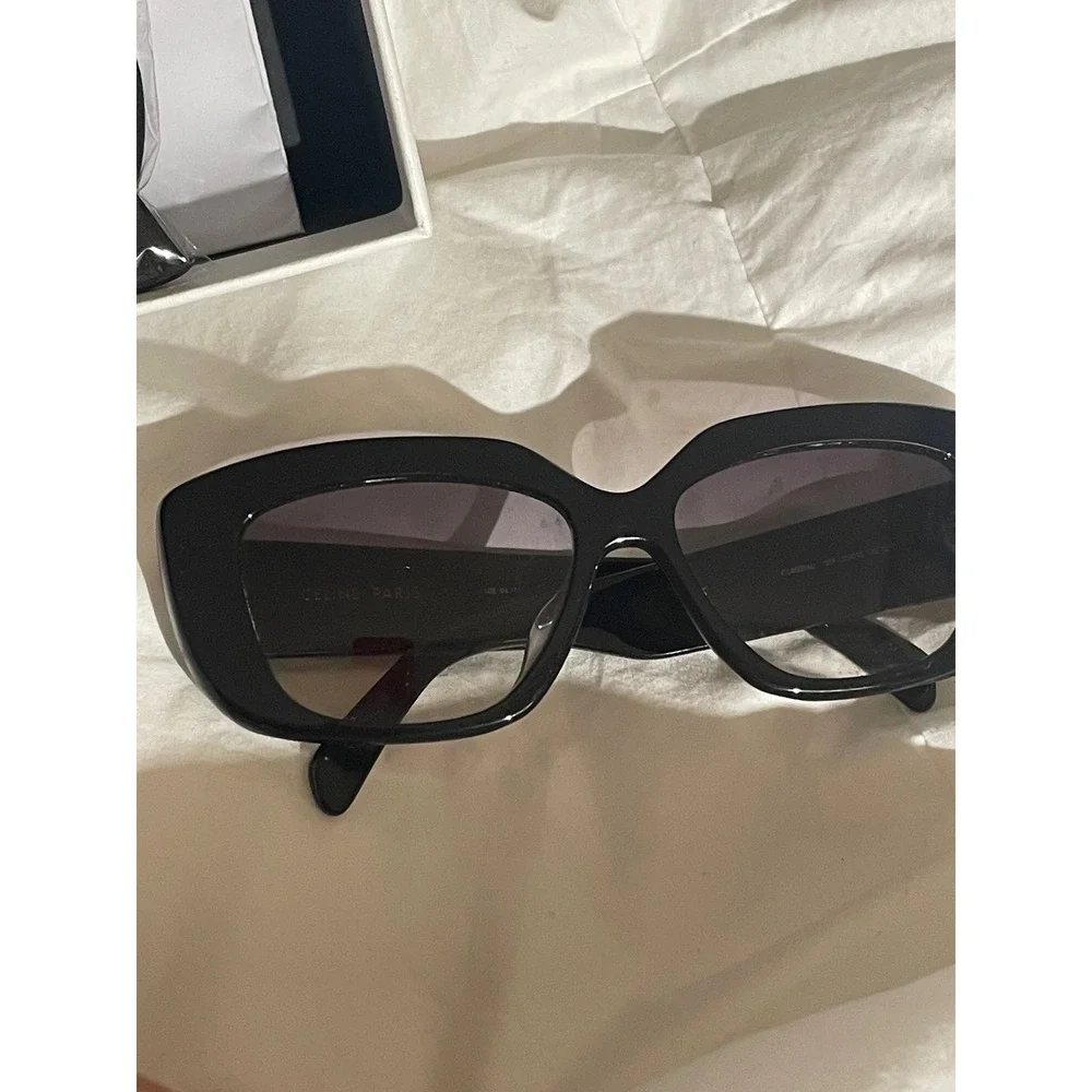 Celine paris cl40216u