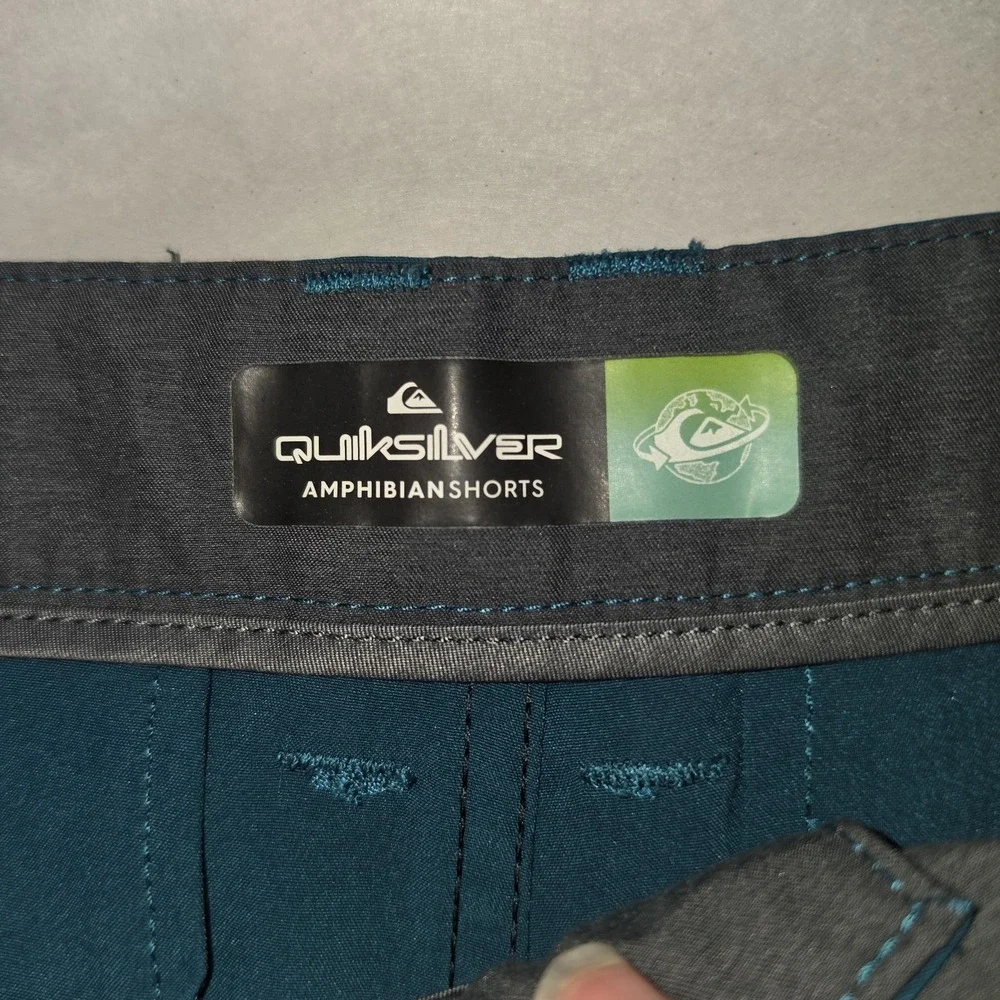 Quiksilver amphibian shorts