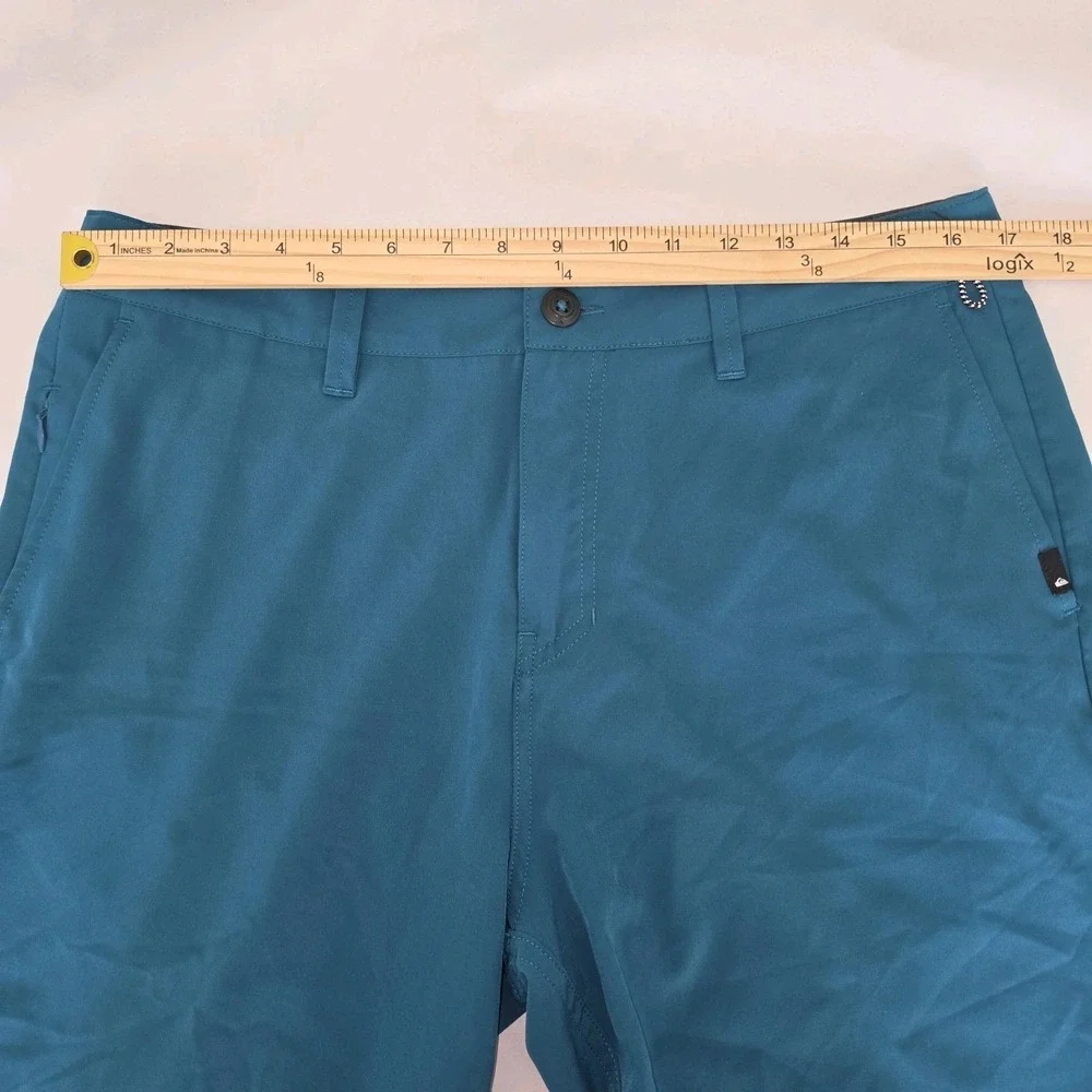 Quiksilver amphibian shorts