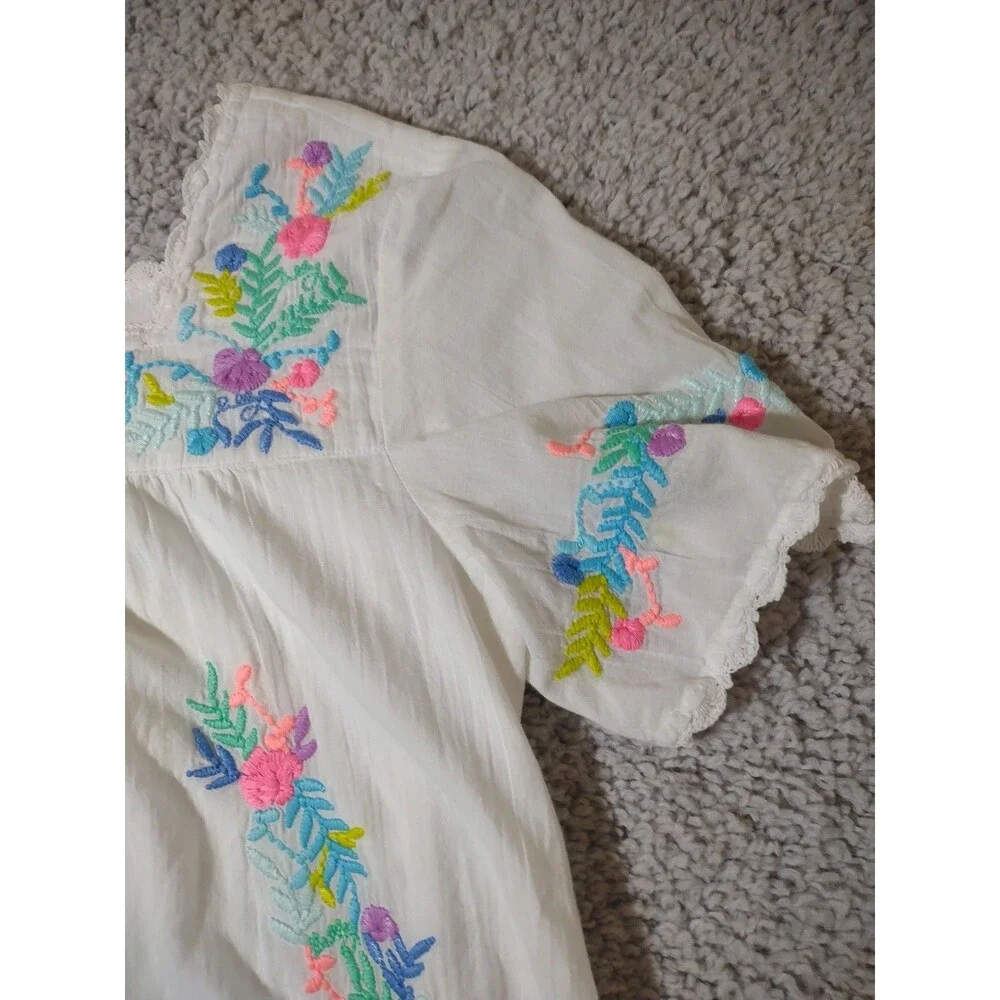 Lilly Pulitzer lightweight white