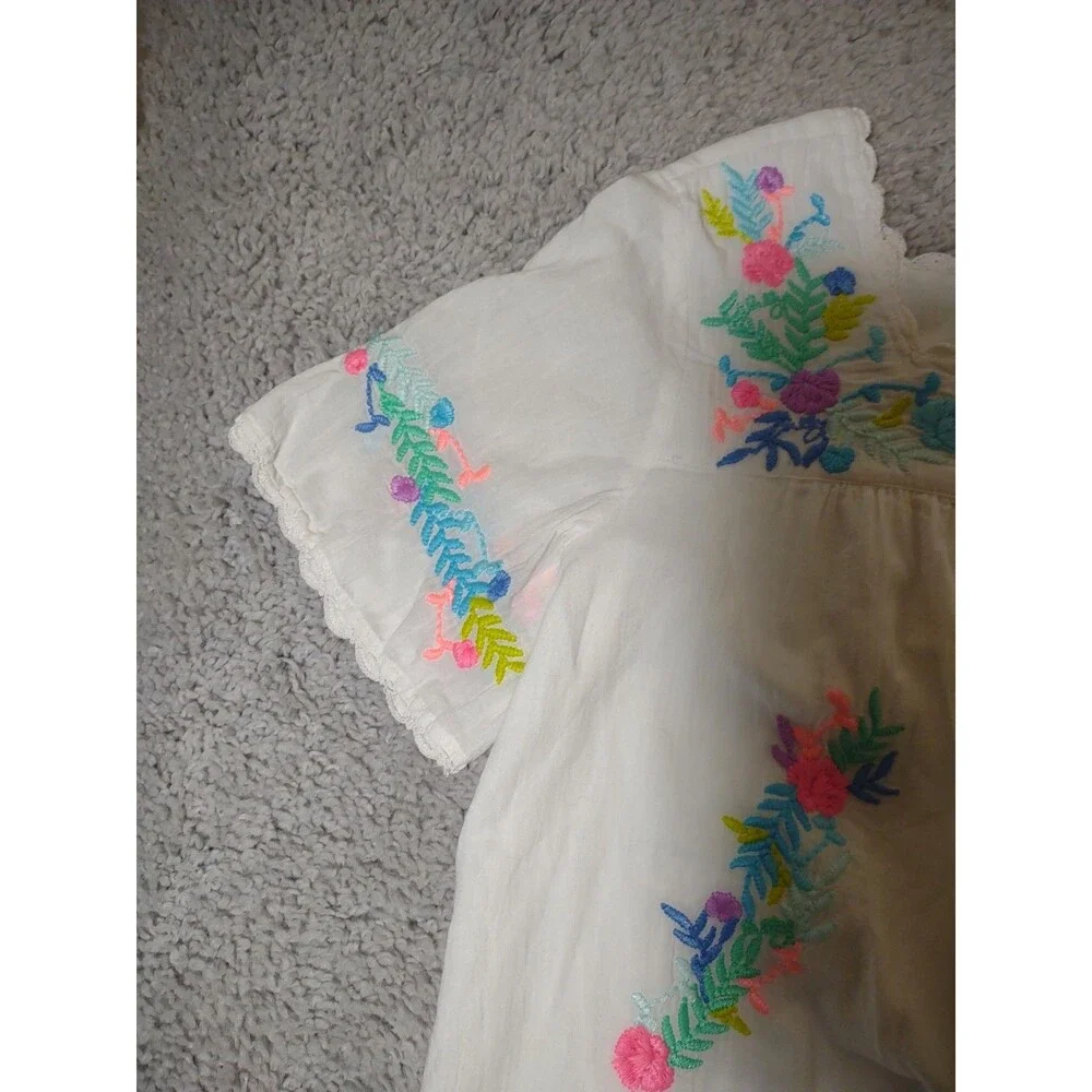 Lilly Pulitzer lightweight white