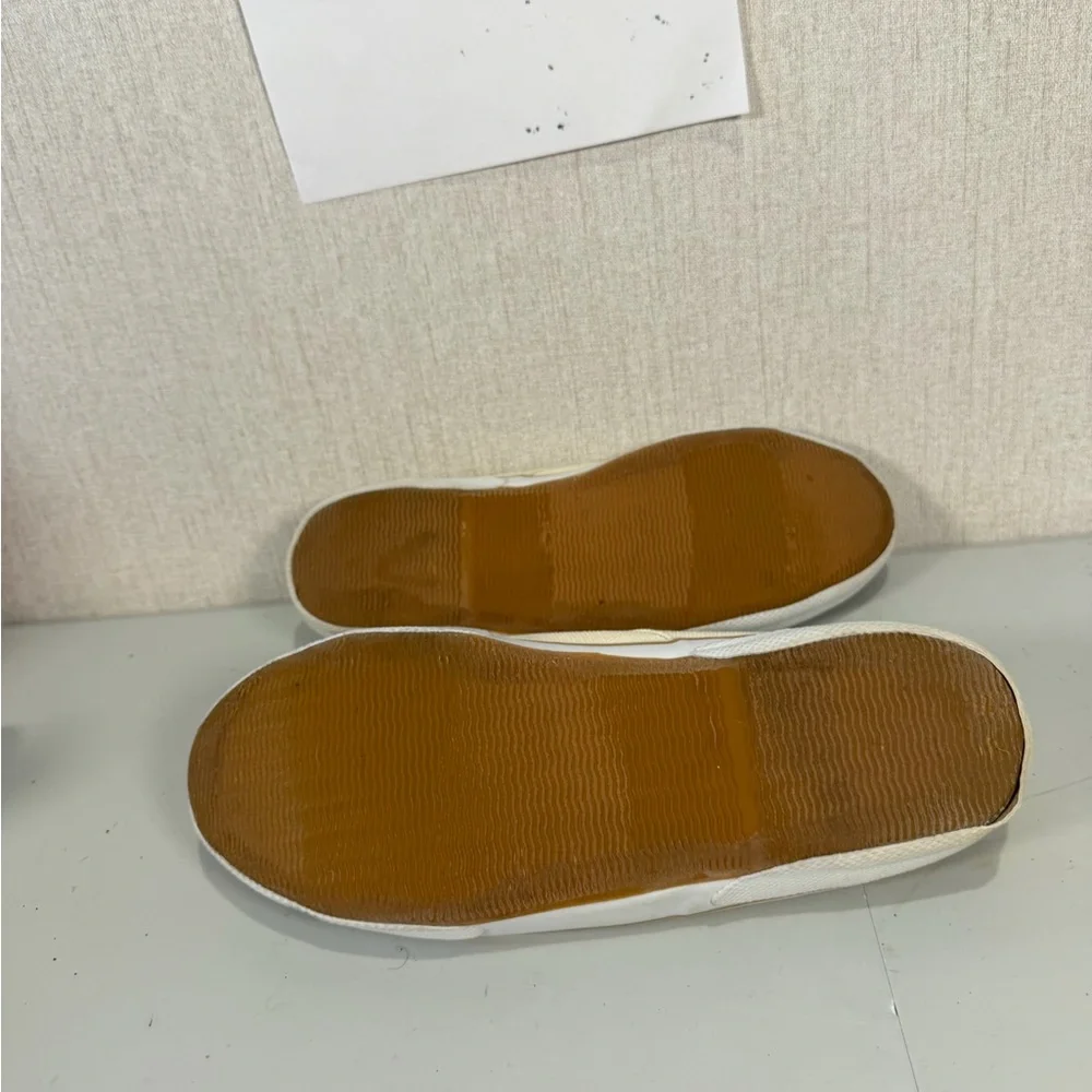Casual Cream‎ Canvas Sneakers