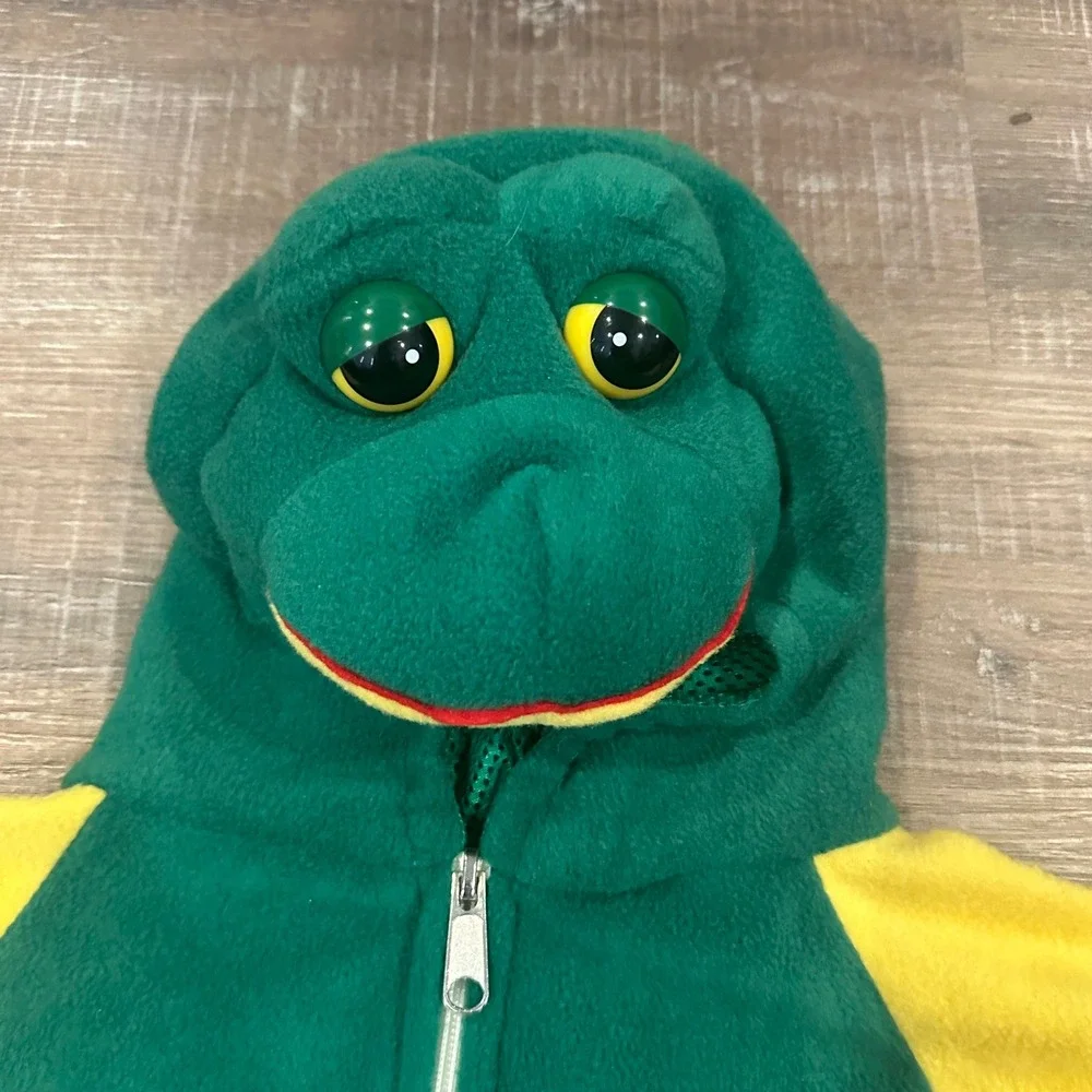 Walmart vtg frog