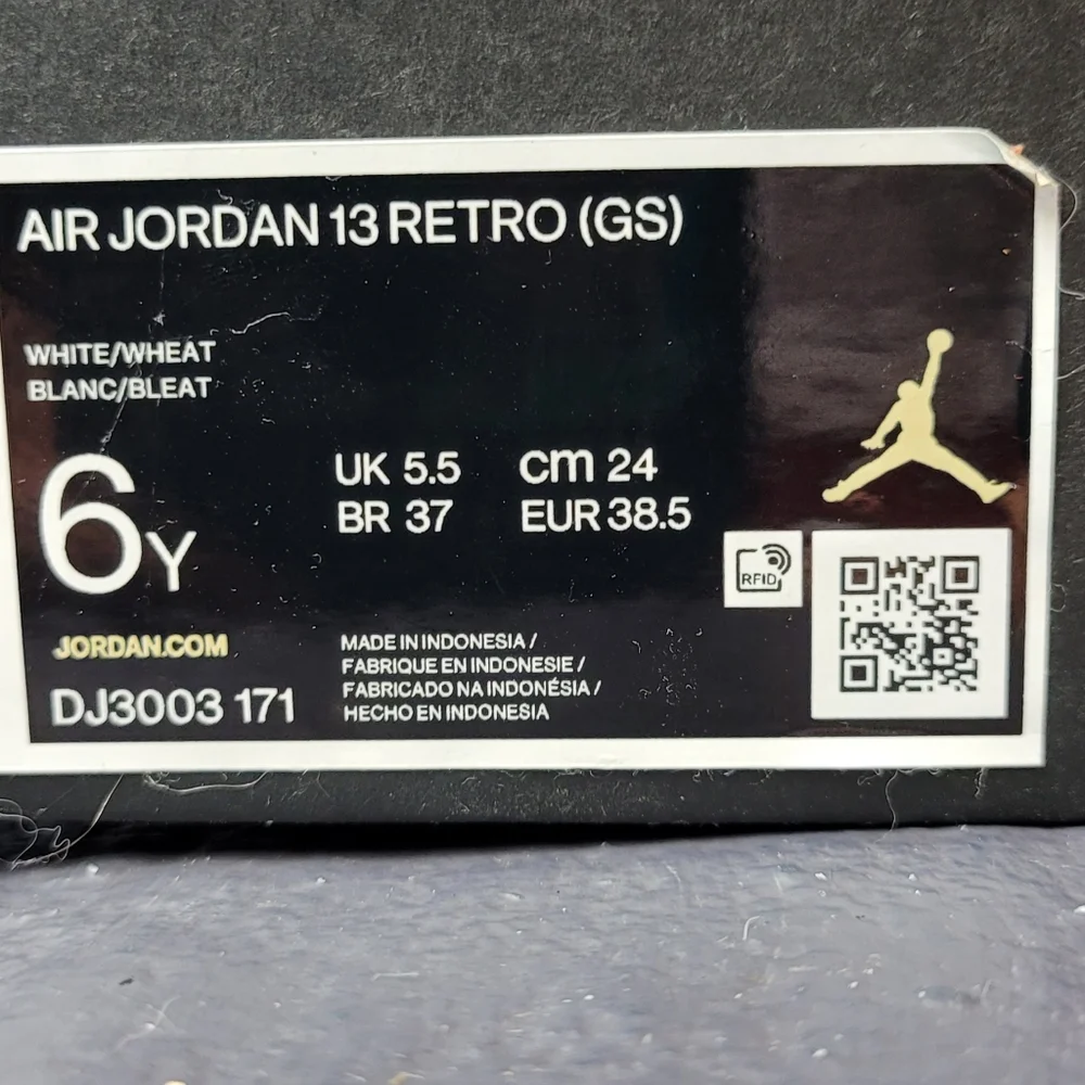 Jordan new box