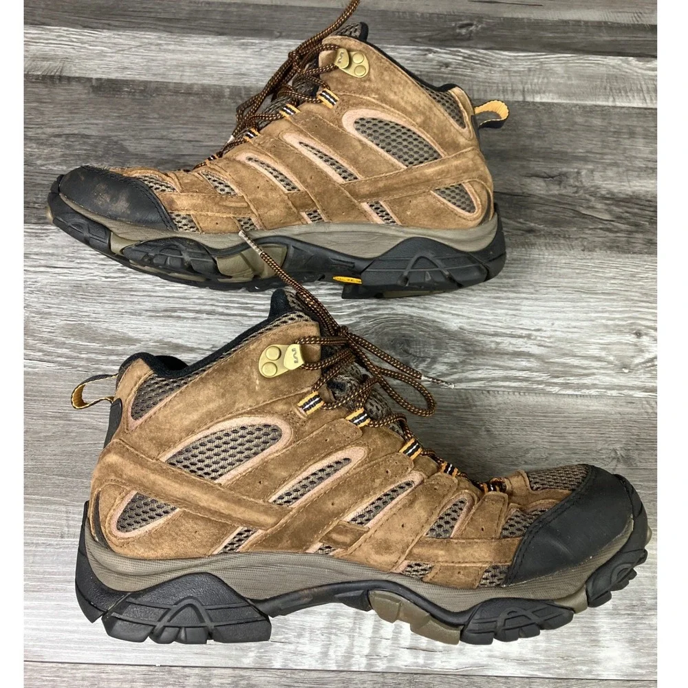 Merrell style material fraying