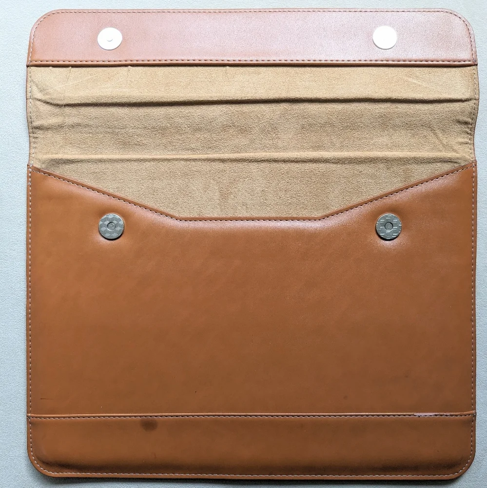 N/A decent leather