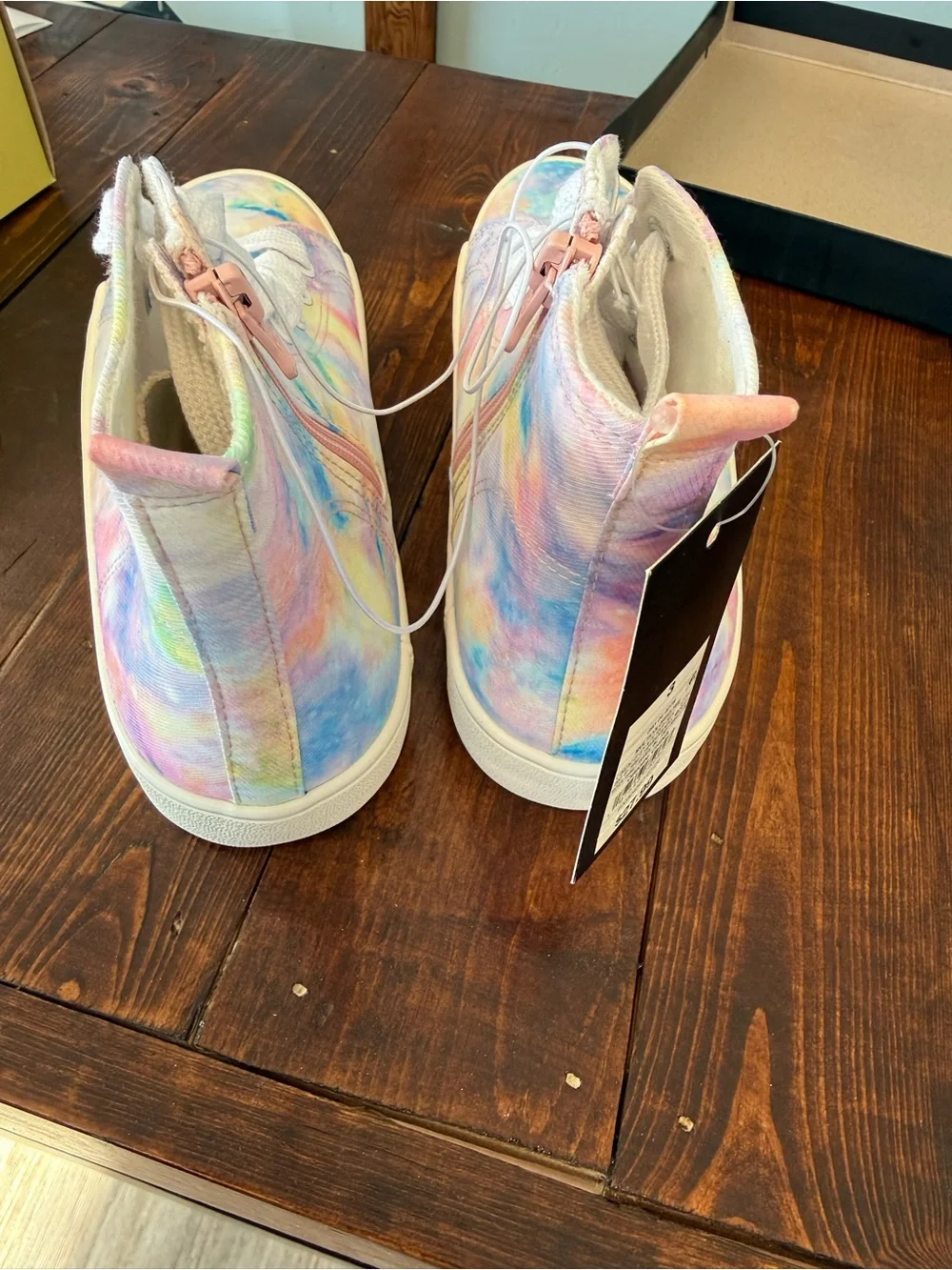 art class Kids High-Top Sneakers in Pastel Tie-Dye (Pink, Blue, Yellow)