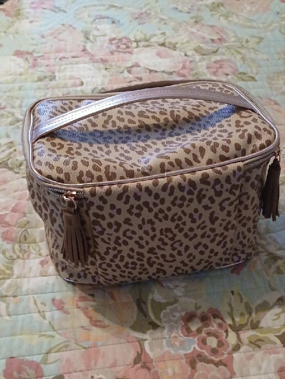 no brand stylish beige