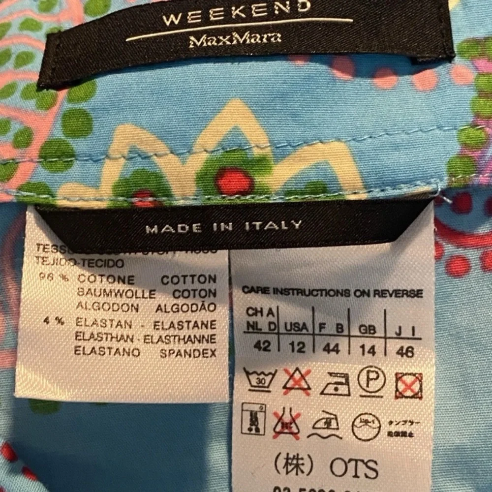 MaxMara back zip