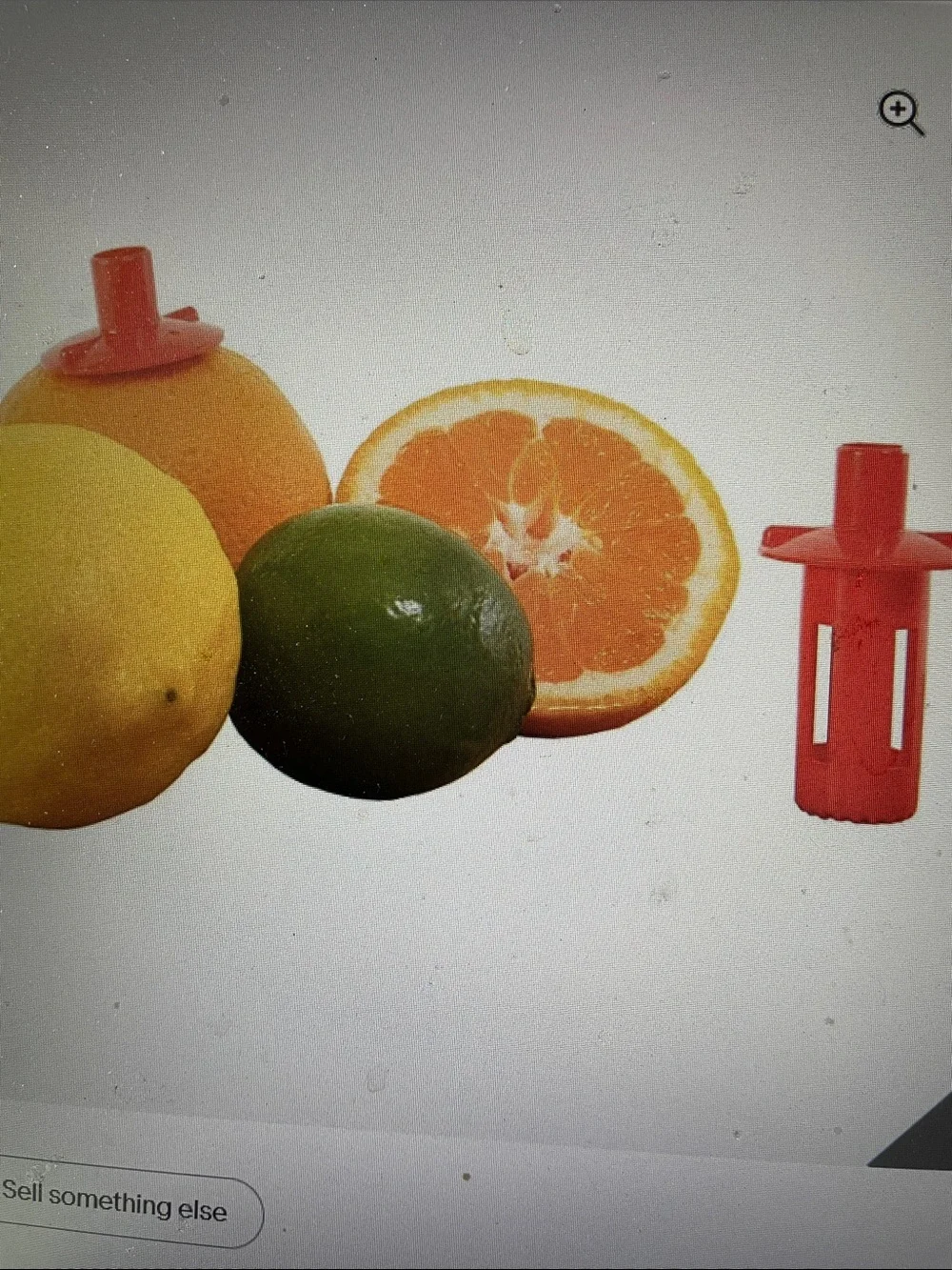 VTG World's Smallest Juice Extractor,‎ Plastic, Orange