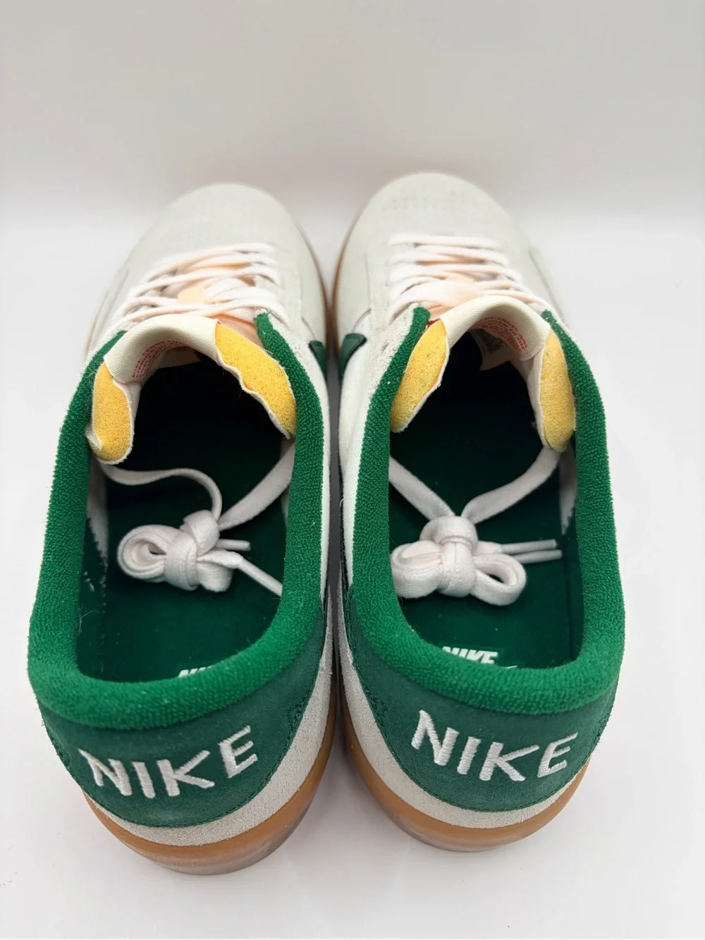 Nike low profile