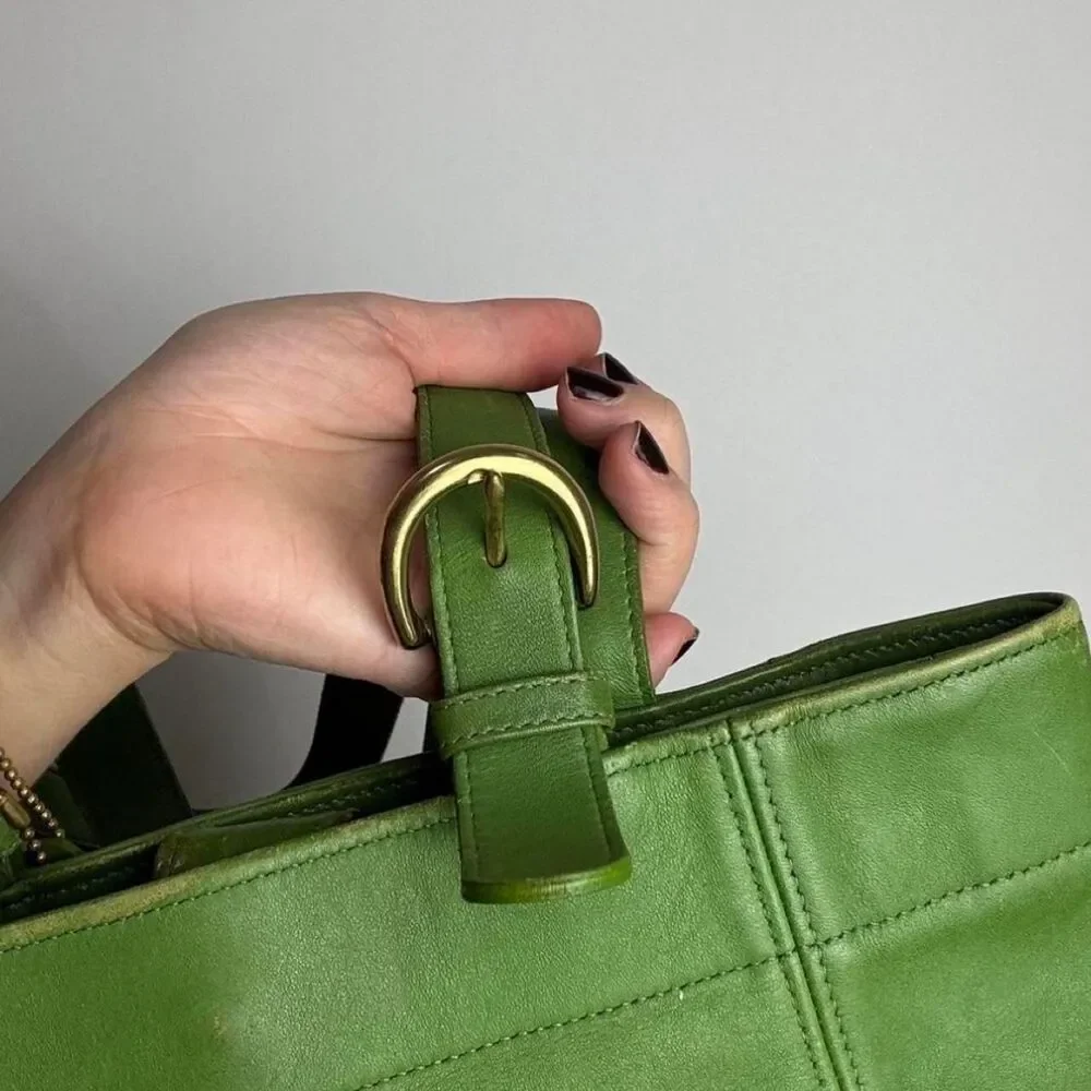 Coach Vintage 90s Waverly Soho Buckle Tote Green Leather 4157