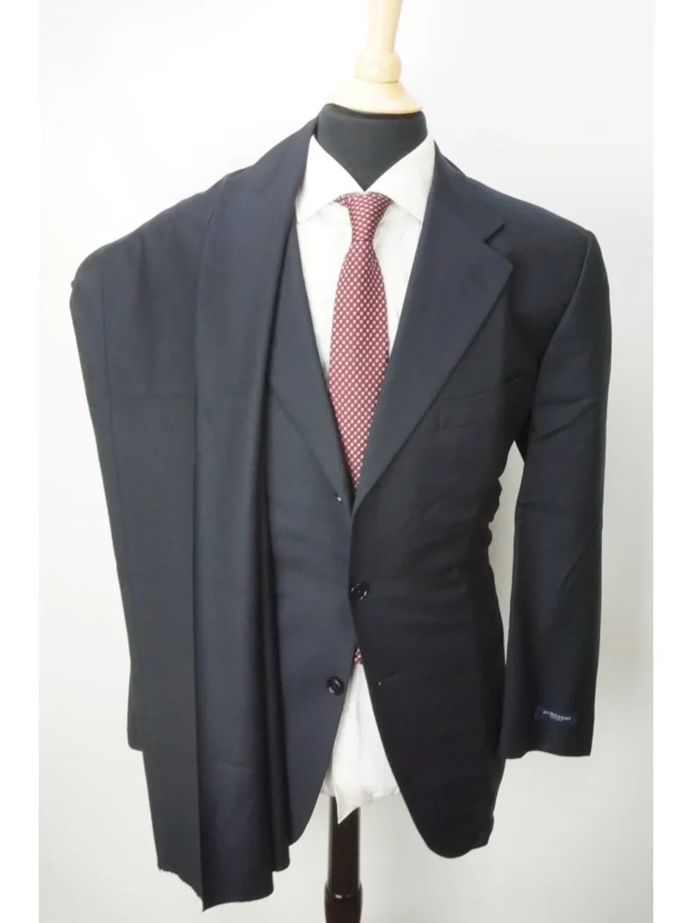 Burberry approximate measurements
