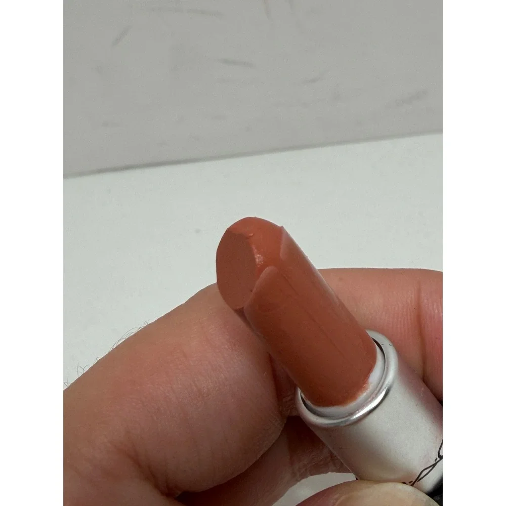 MAC Cosmetics has flaw