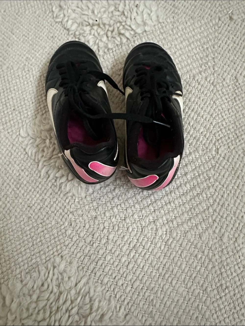 Nike classic girls