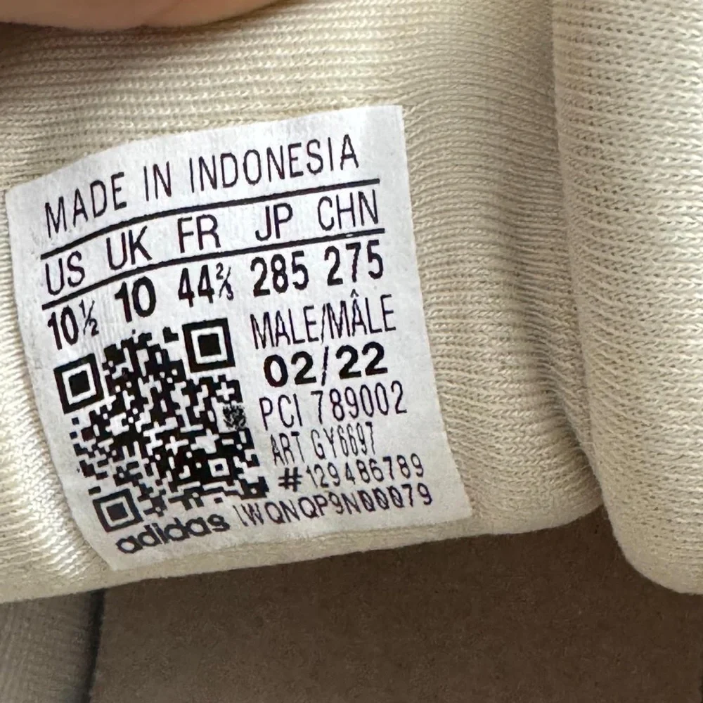 adidas ZX 22‎ Boost Cream White Size 10.5