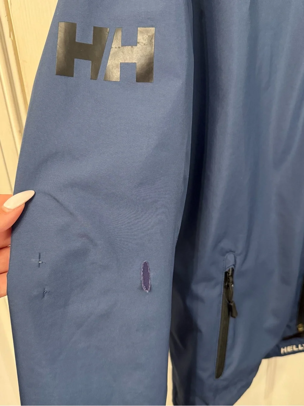 Helly Hansen collar chest