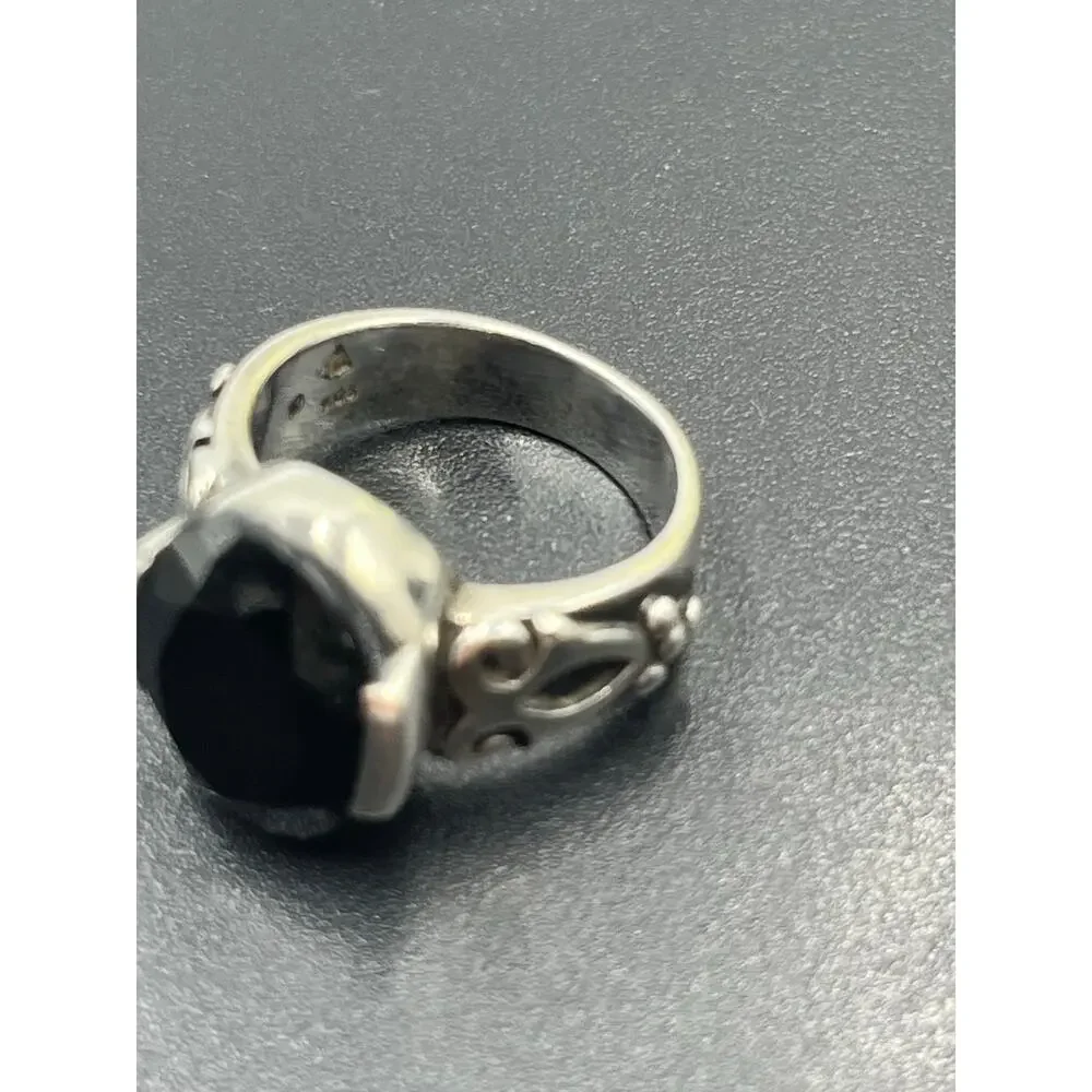 Silpada 925 Sterling‎ Silver Black Chalcedony Ring Sz 8.5, 10.13 grams #R1410